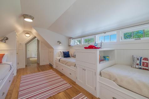 541 E Blue Hill Road Blue Hill ME 04614