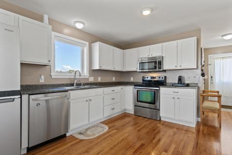 32 Wagner Farm Road Gorham ME 04038