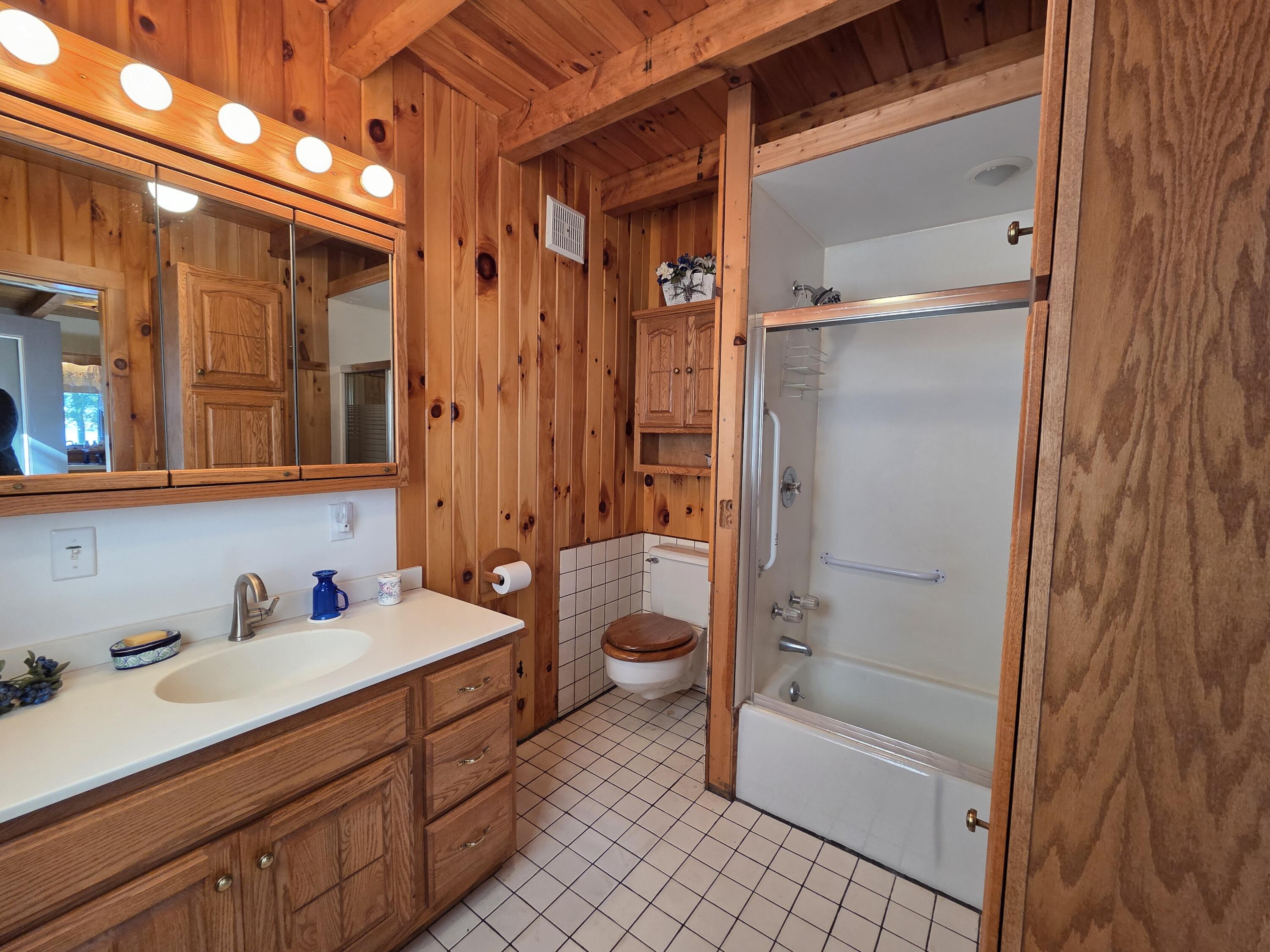 16 S Fawn Point Estates Rome ME 04963