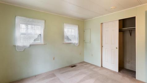 5 Westside Sebago Standish ME 04084
