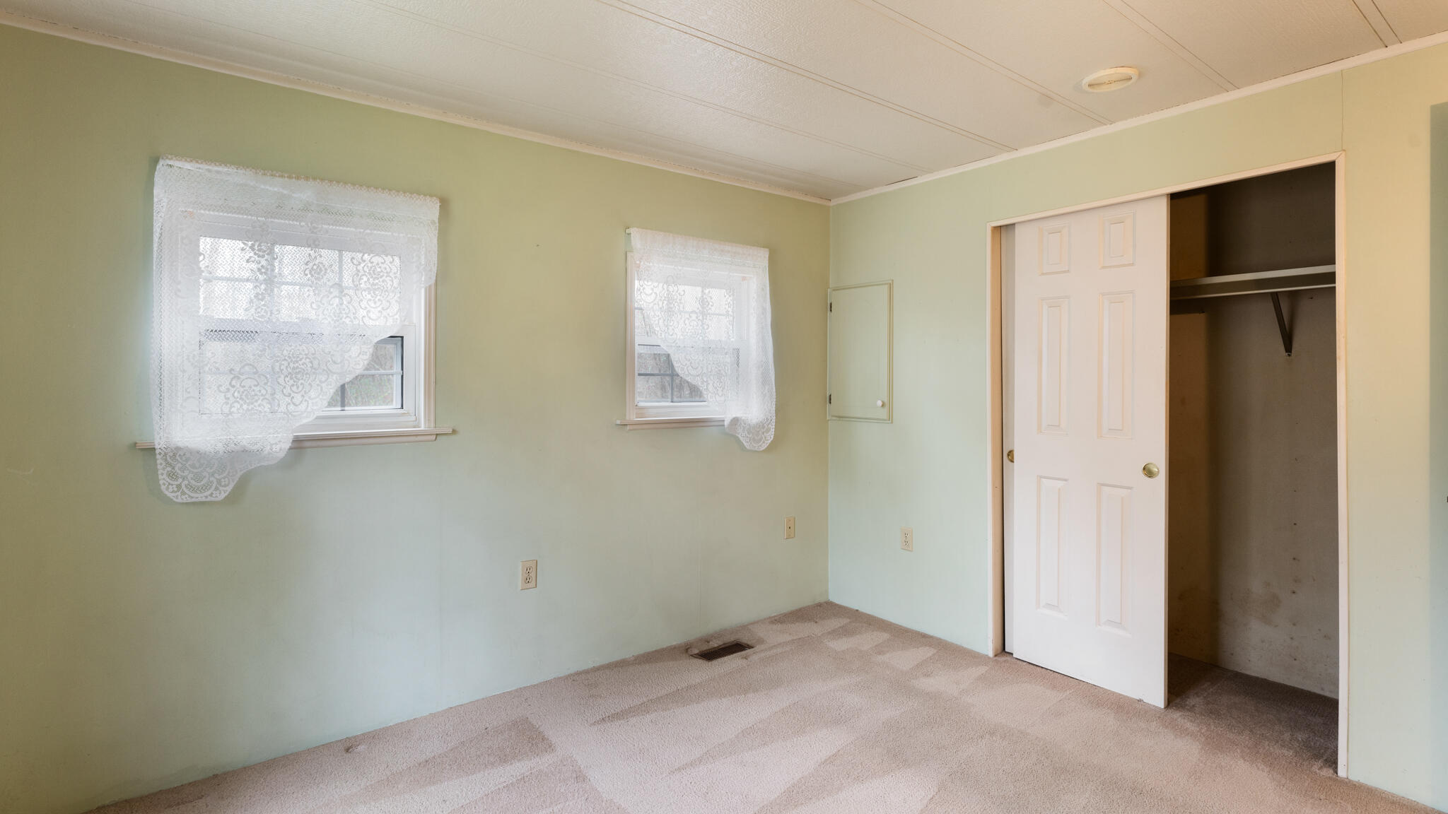 5 Westside Sebago Standish ME 04084