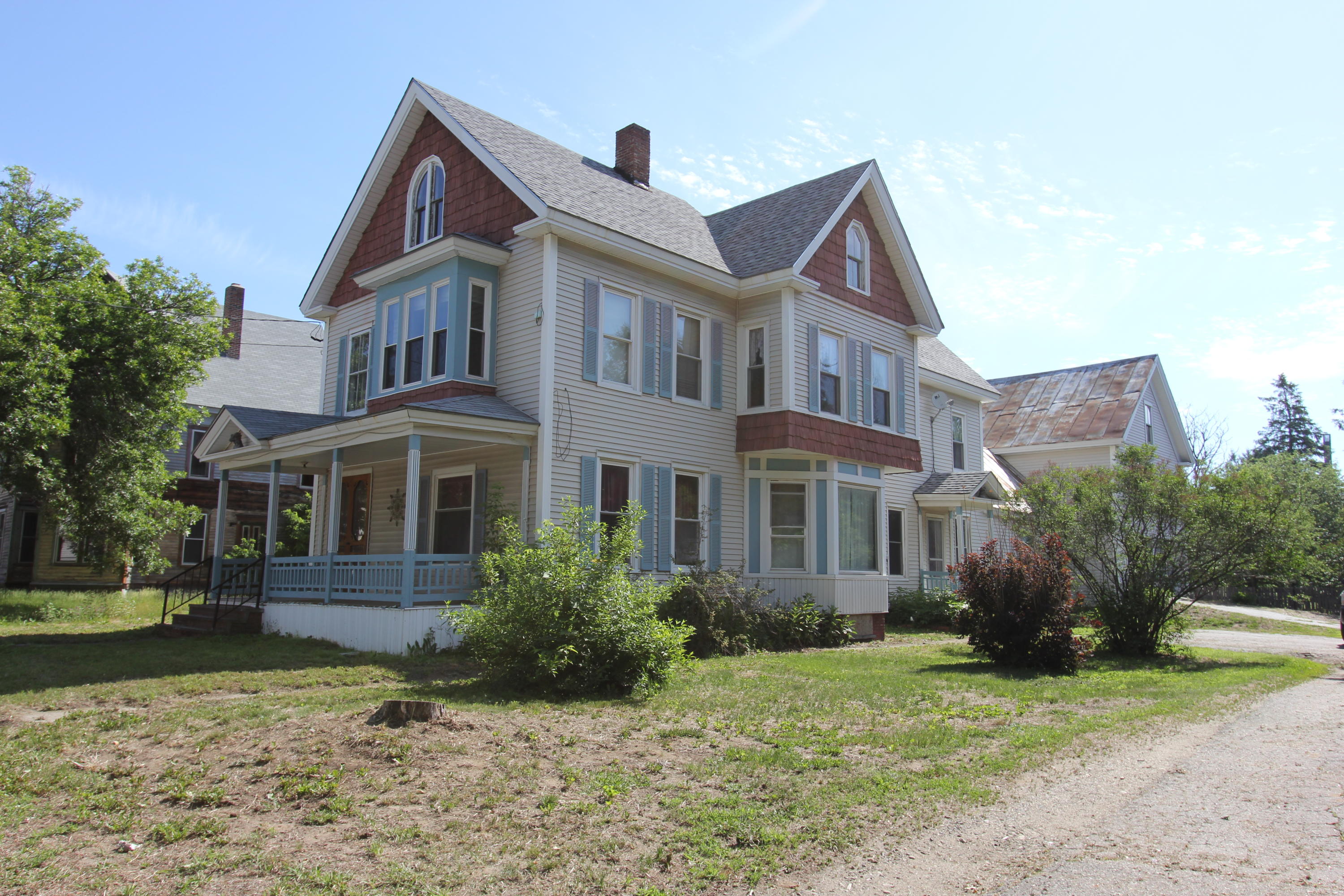 33 Weld Street Dixfield, ME