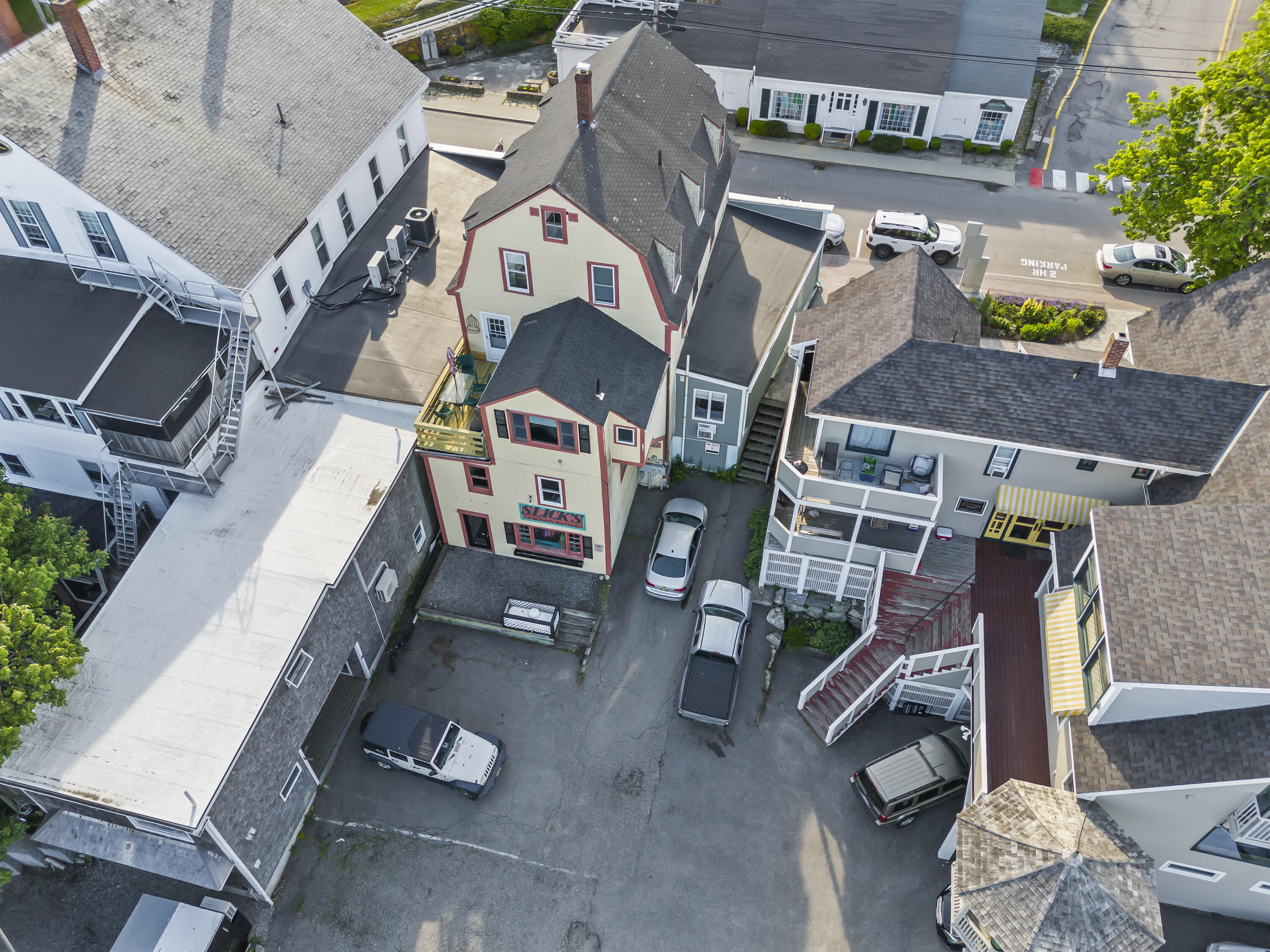 27 Townsend Avenue Boothbay Harbor ME 04538