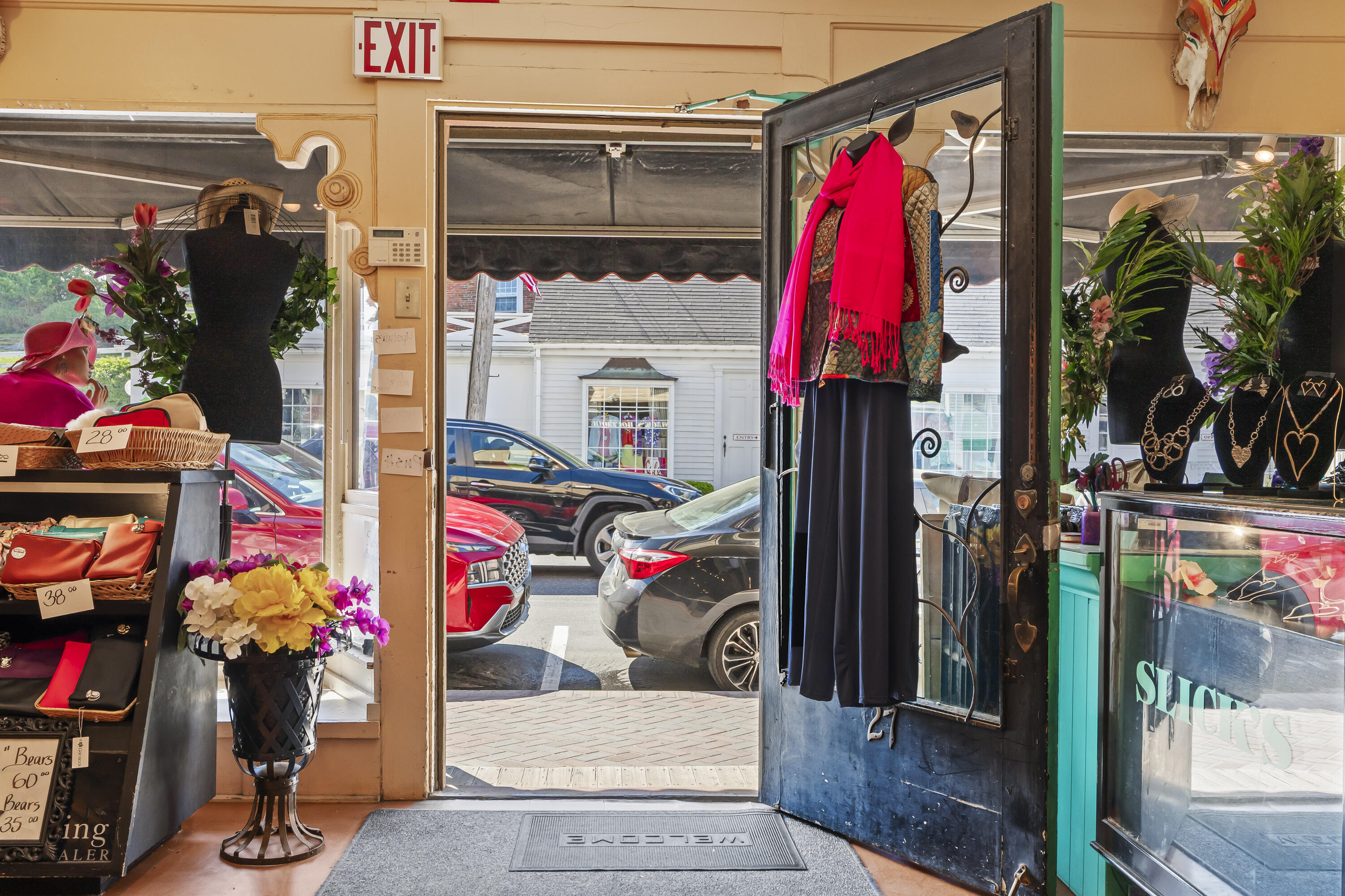 27 Townsend Avenue Boothbay Harbor ME 04538