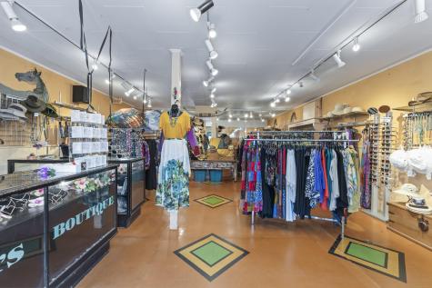 27 Townsend Avenue Boothbay Harbor ME 04538