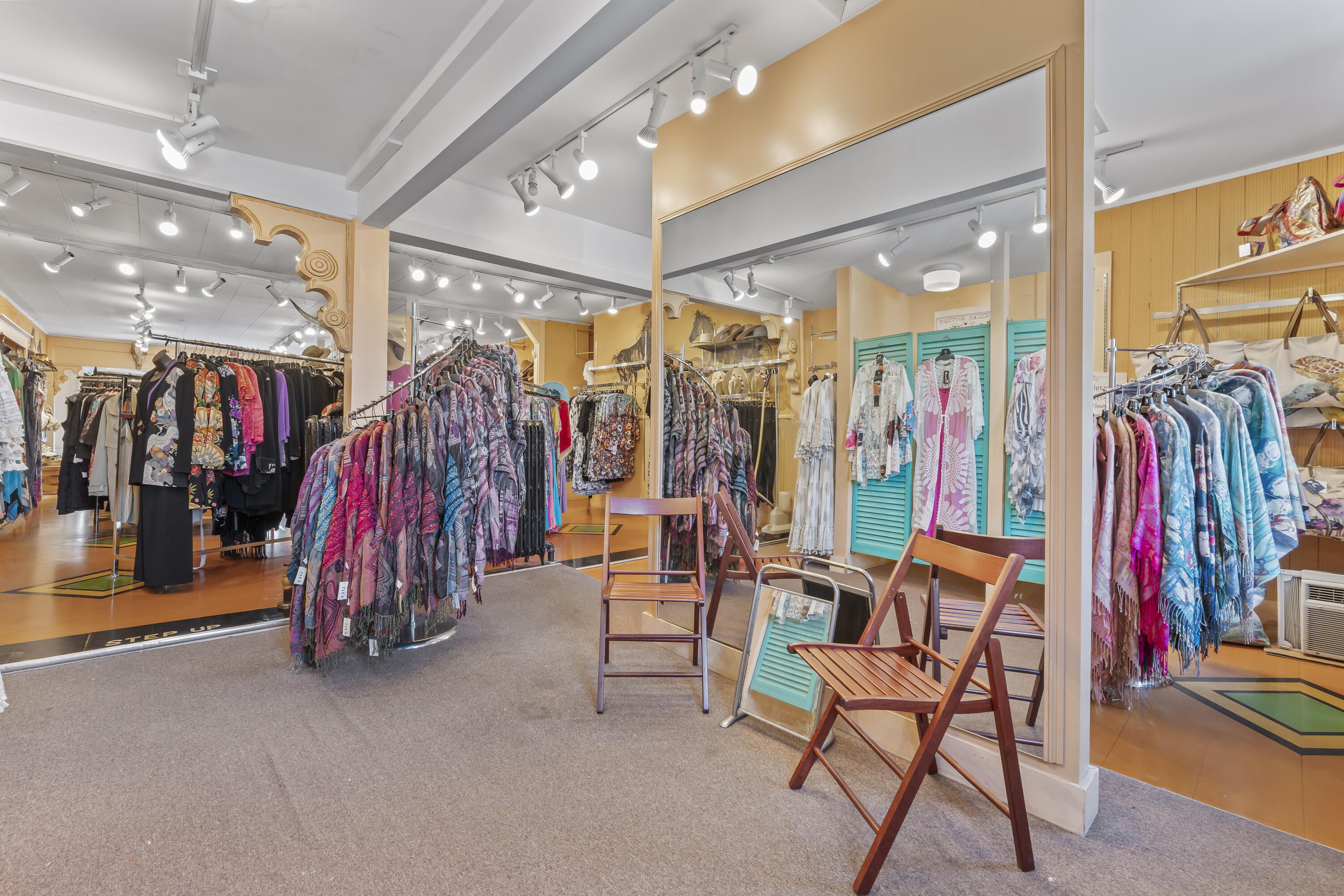 27 Townsend Avenue Boothbay Harbor ME 04538