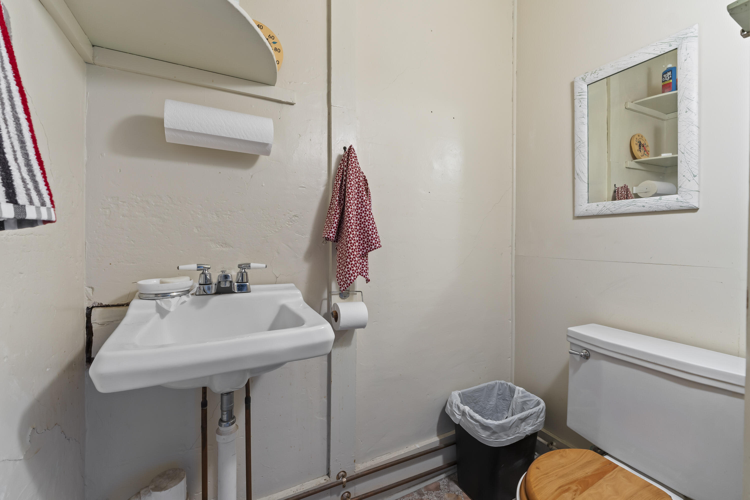 27 Townsend Avenue Boothbay Harbor ME 04538