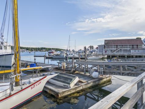 27 Townsend Avenue Boothbay Harbor ME 04538