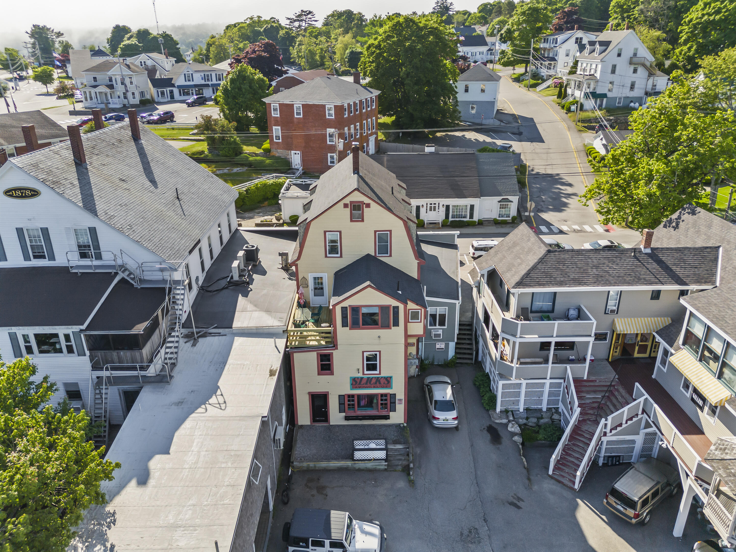 27 Townsend Avenue Boothbay Harbor ME 04538