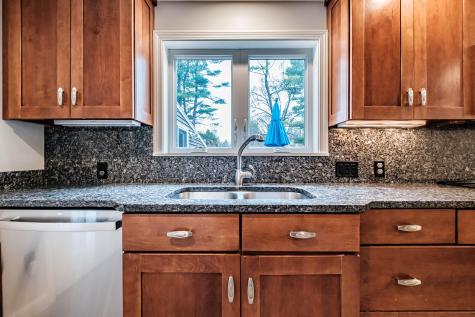 112 Craigie Street Portland ME 04102
