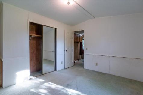 46 Cedar Drive Warren ME 04864
