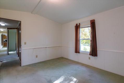 46 Cedar Drive Warren ME 04864