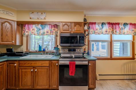 25 Arbor Drive Veazie ME 04401