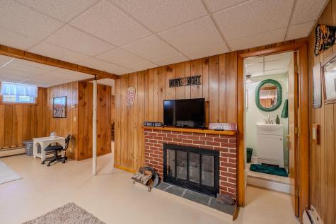 25 Arbor Drive Veazie ME 04401