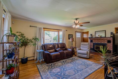 25 Arbor Drive Veazie ME 04401