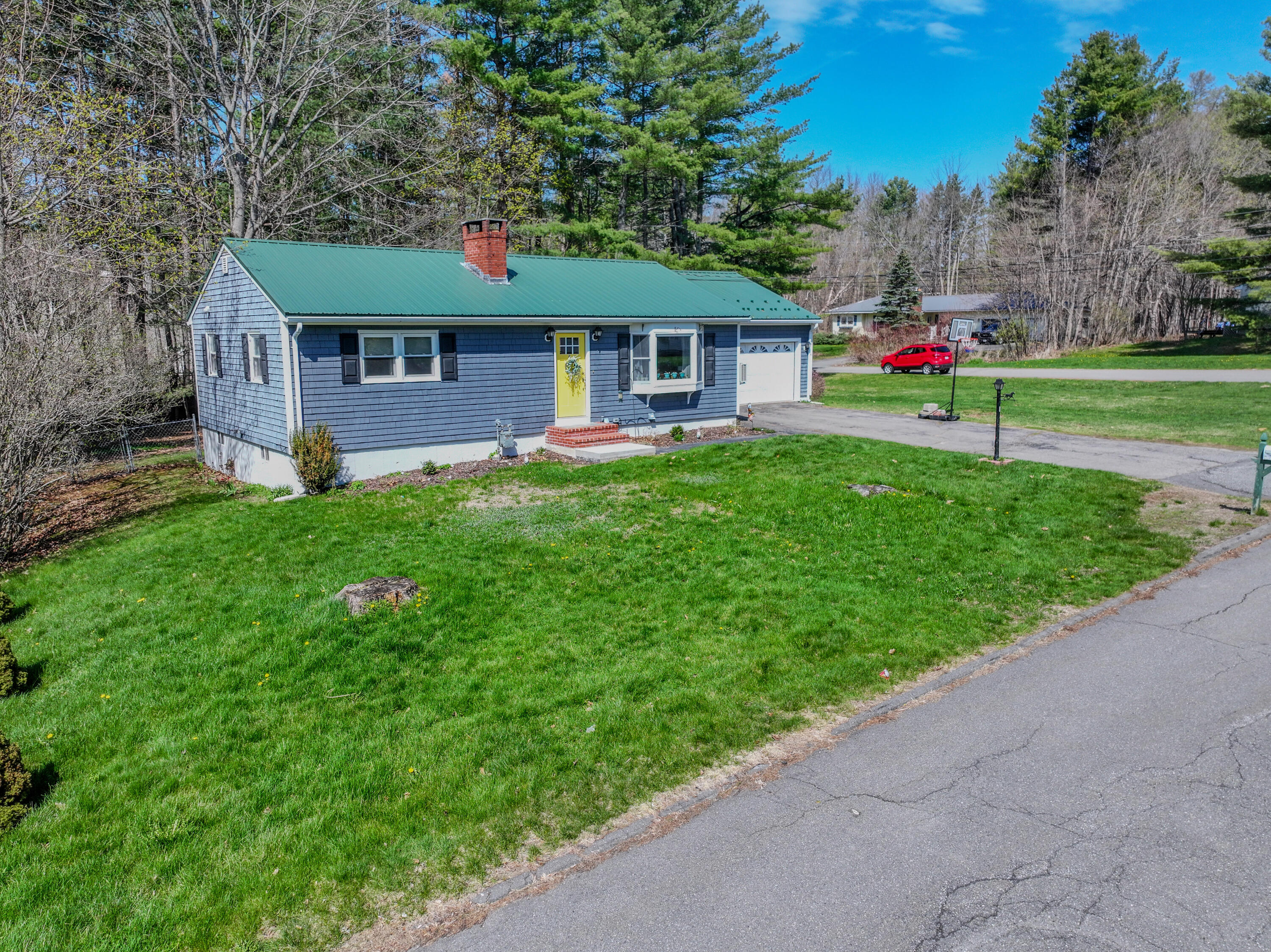 25 Arbor Drive Veazie ME 04401