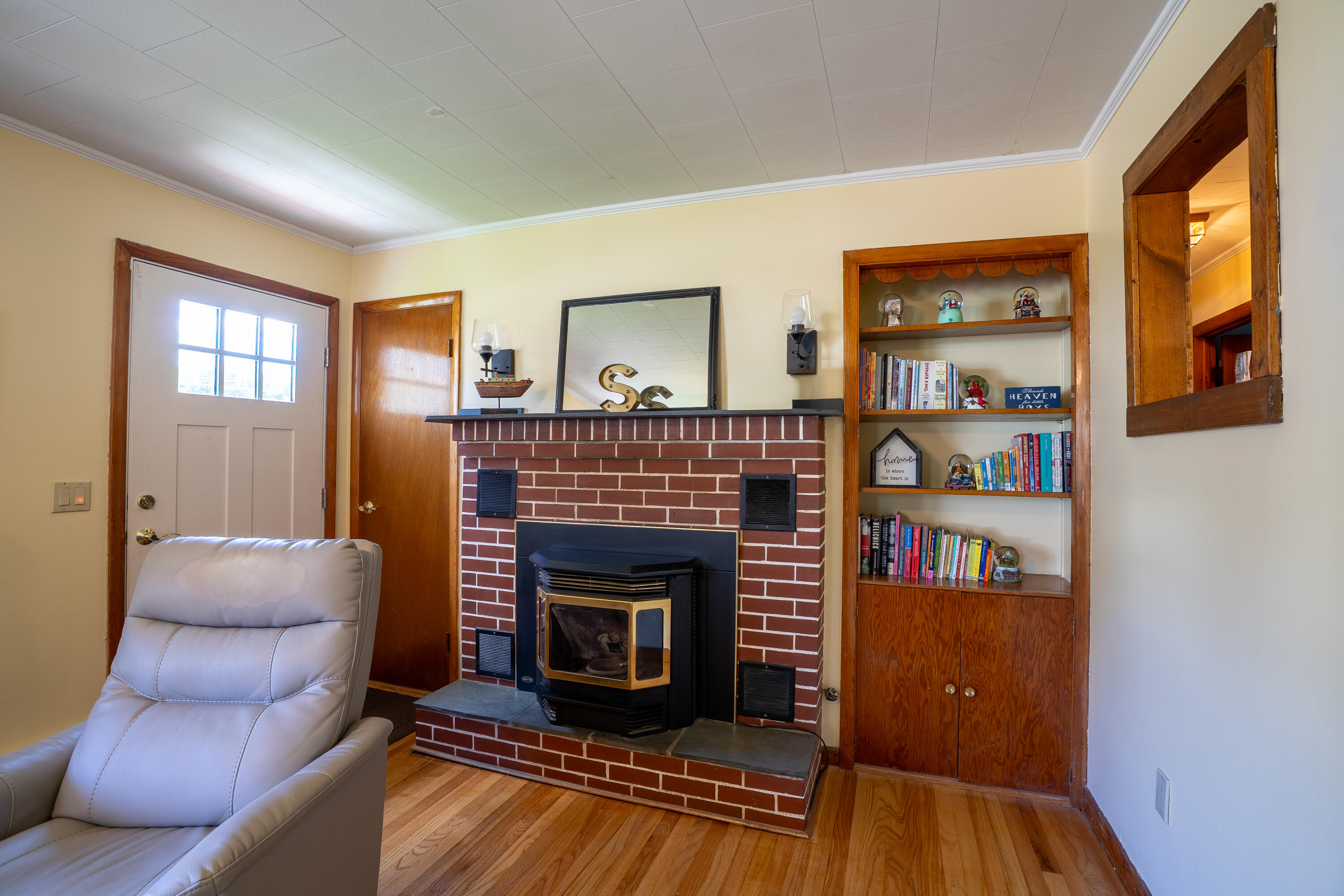 25 Arbor Drive Veazie ME 04401