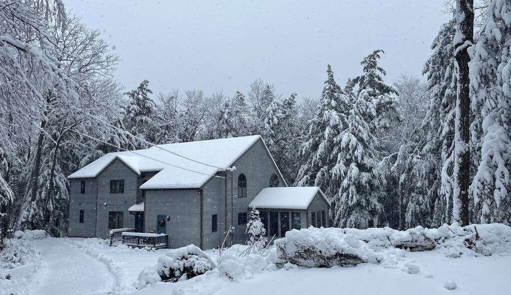 192 Hill Top Road Chesterville ME 04938