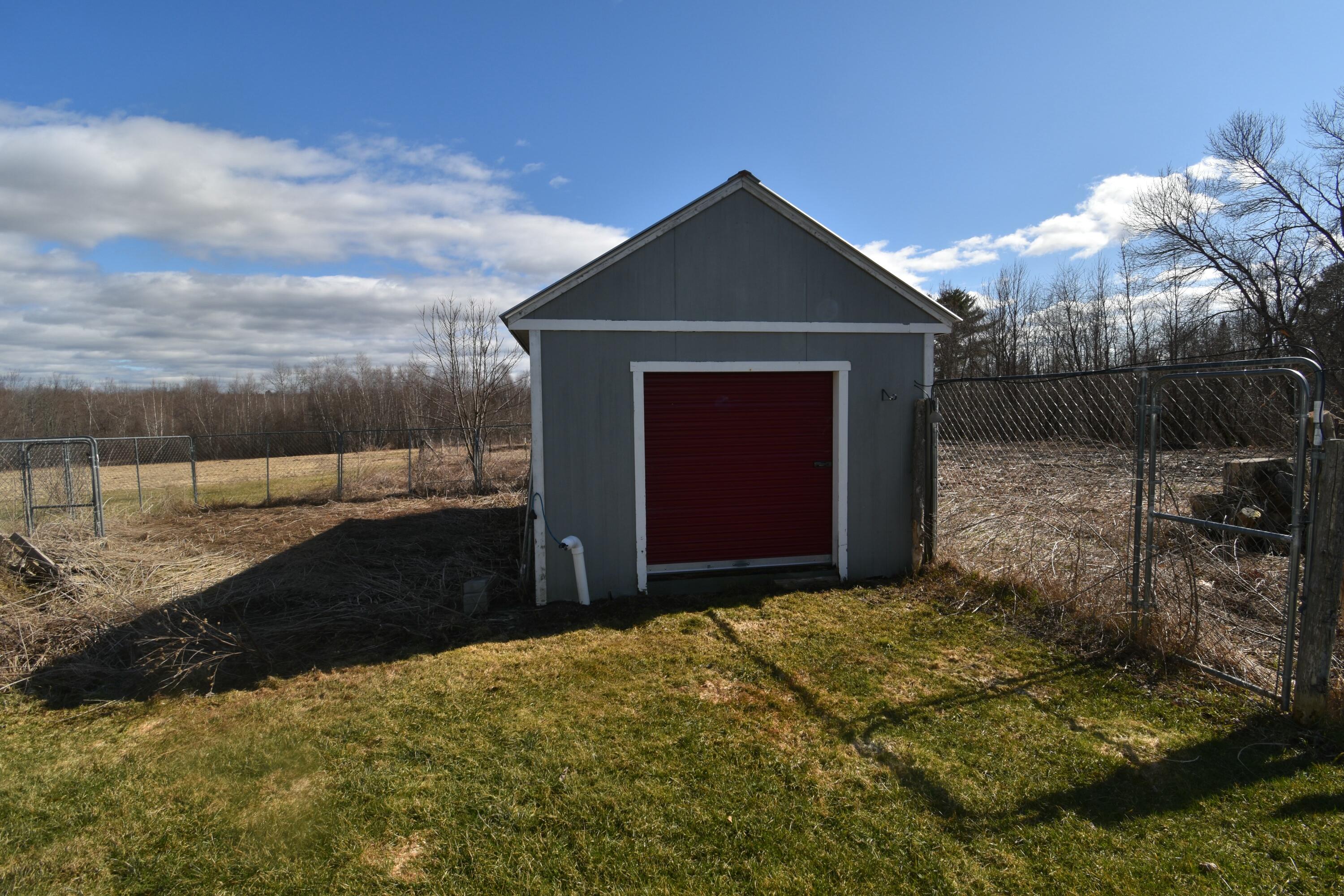 8 Bean Lane Detroit ME 04929