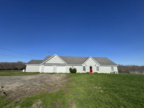 8 Bean Lane Detroit ME 04929