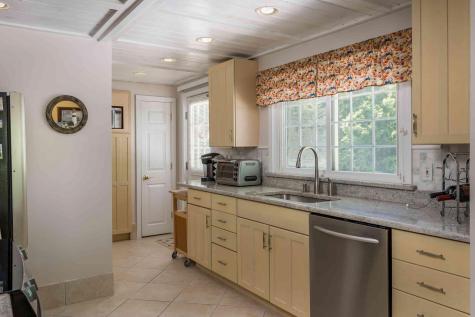 1 Thistleberry Lane York ME 03909