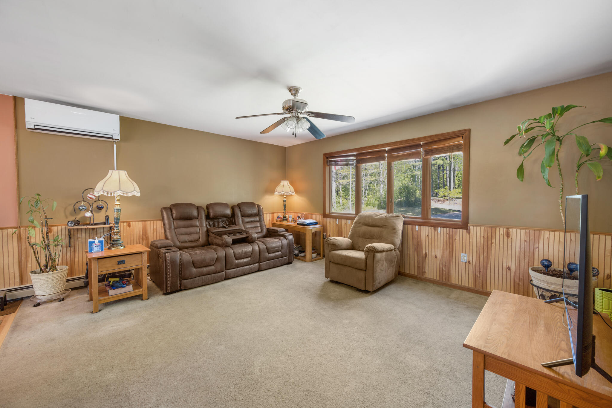 36 Vicki's Way Milford ME 04461