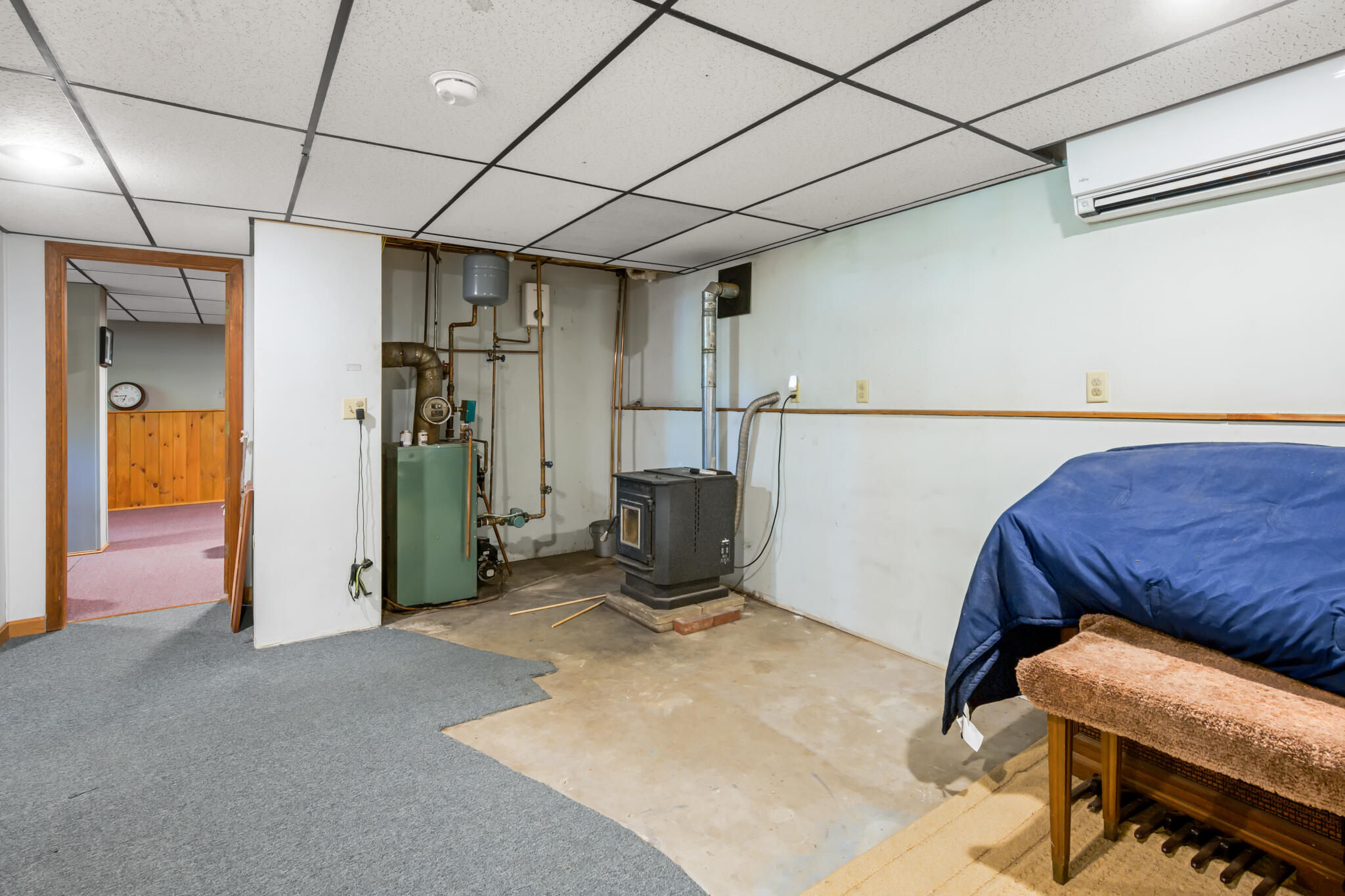 36 Vicki's Way Milford ME 04461