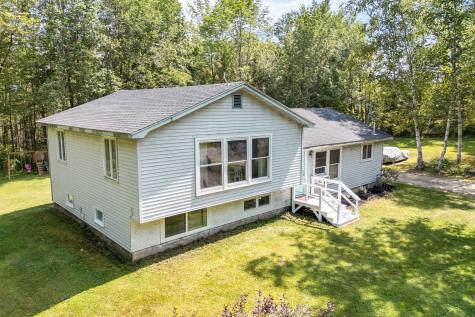 185 Liberty Road Washington ME 04574