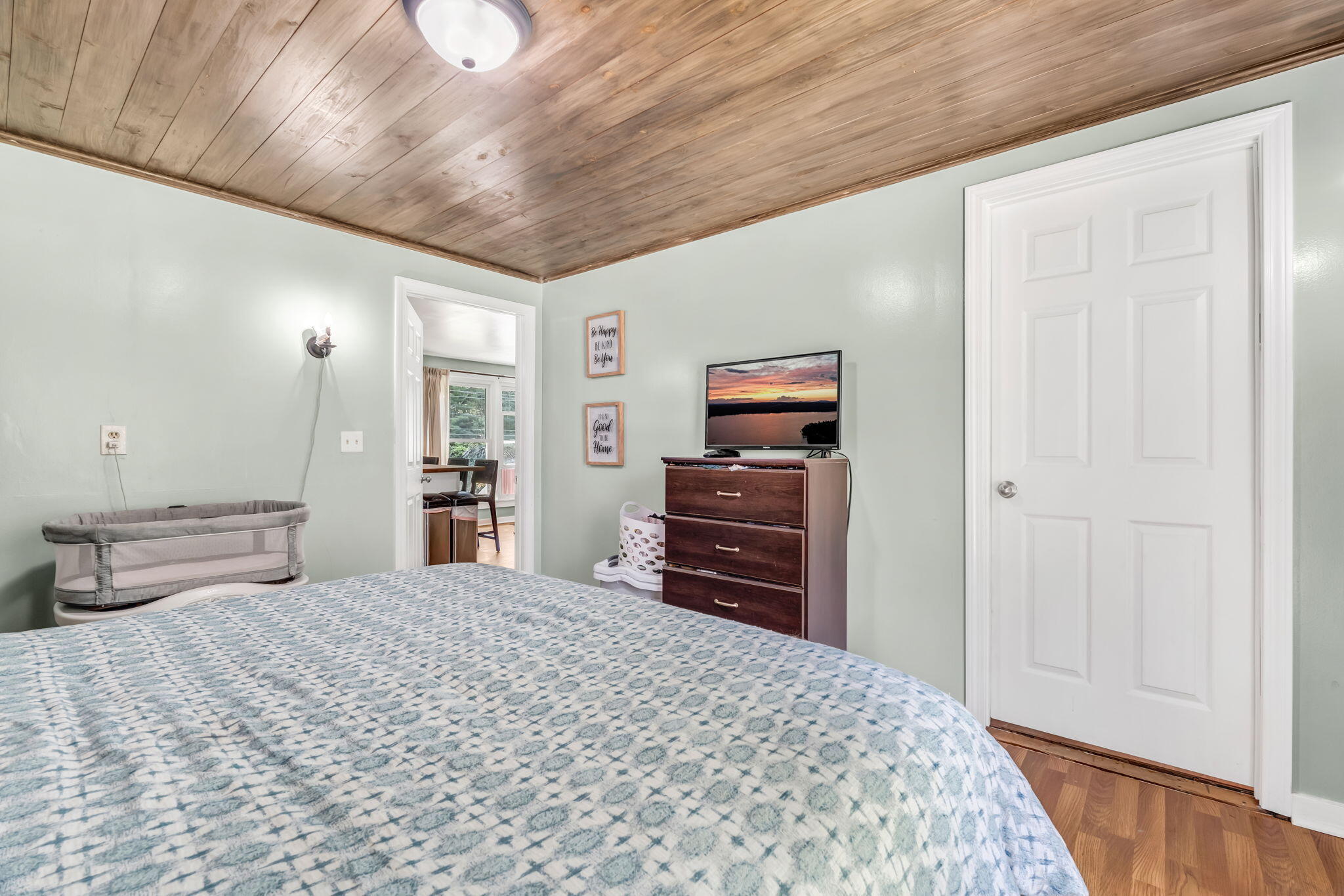 185 Liberty Road Washington ME 04574