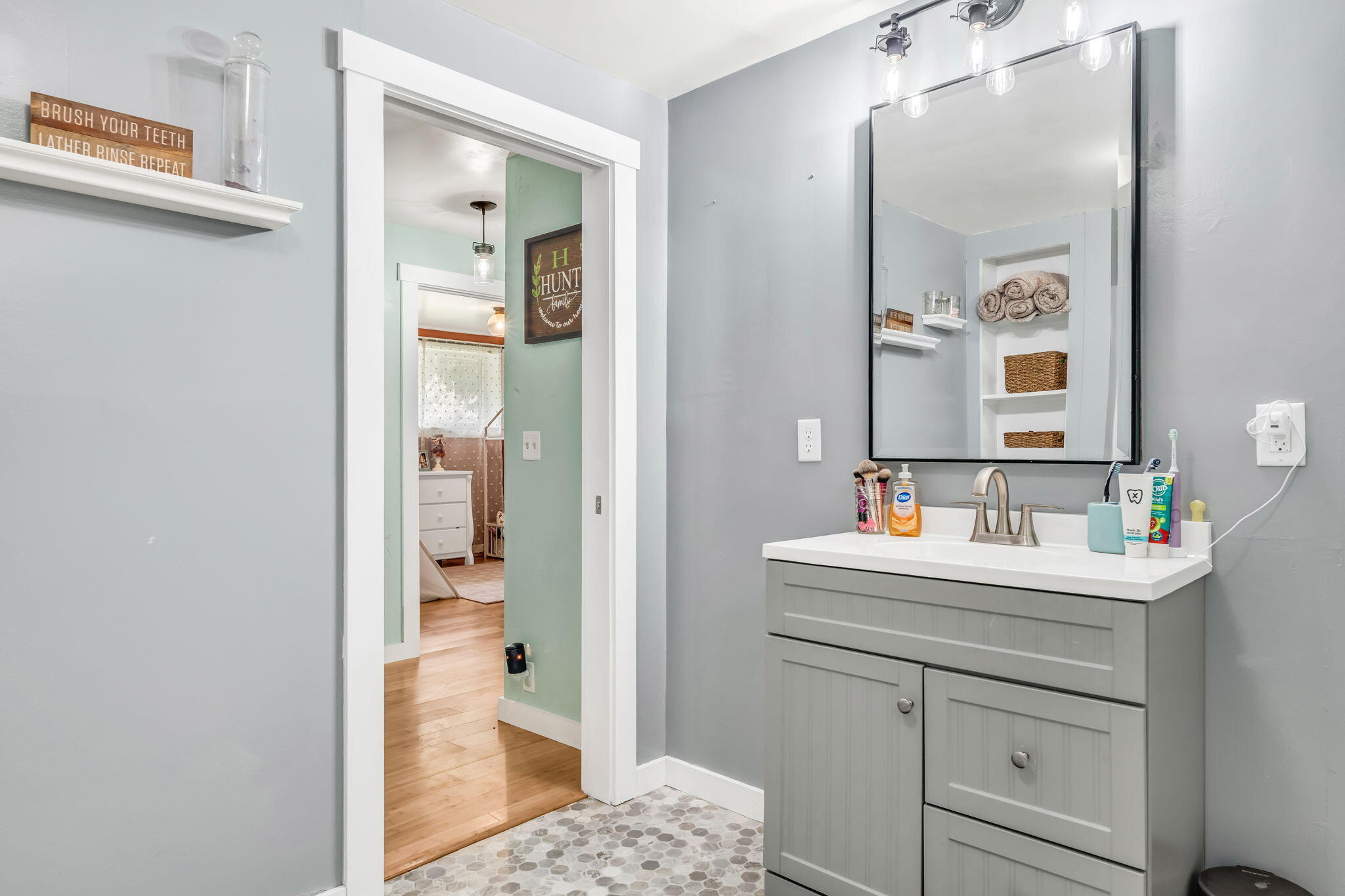 185 Liberty Road Washington ME 04574