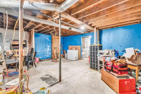 185 Liberty Road Washington ME 04574