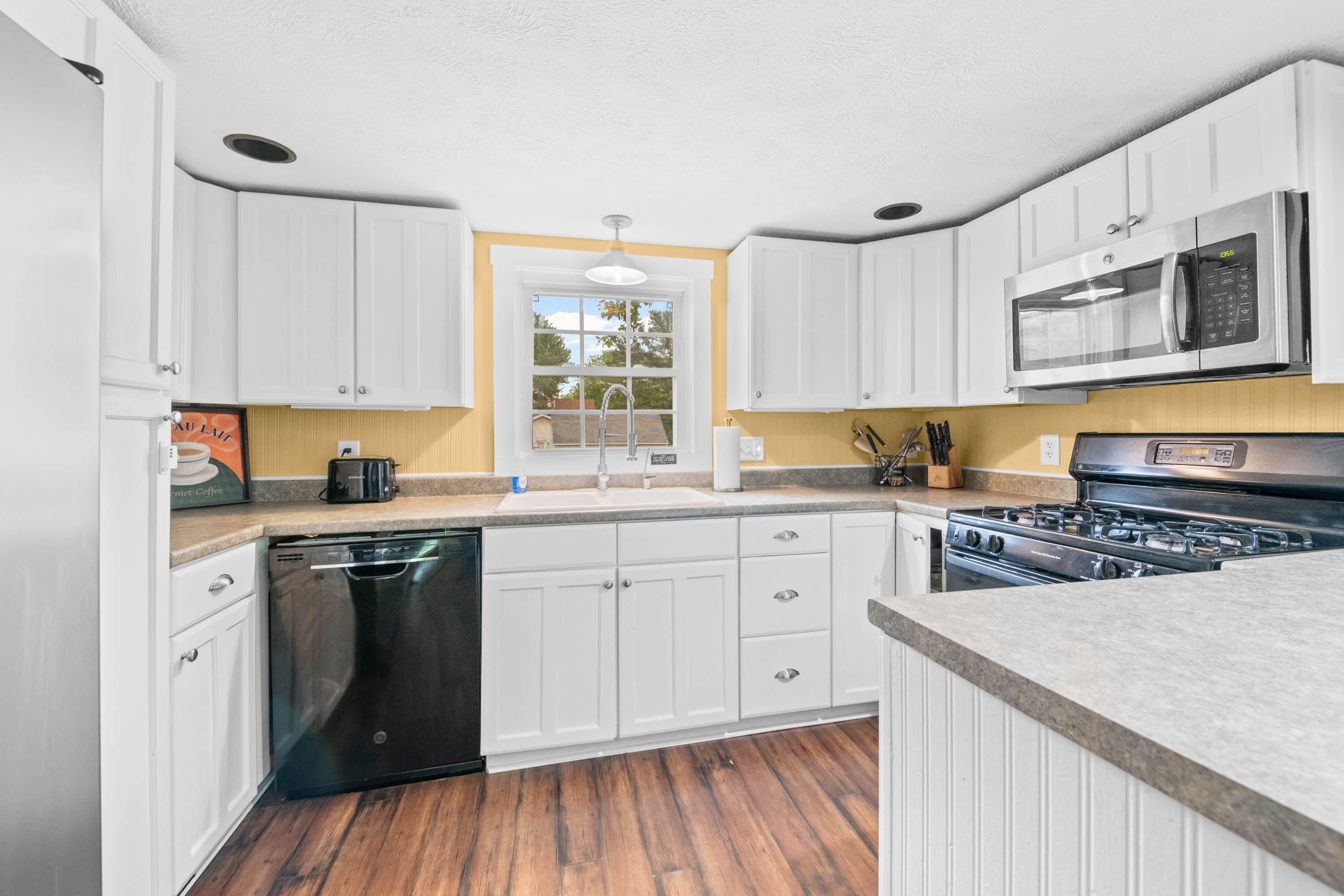 998 Lewiston Road West Gardiner ME 04345