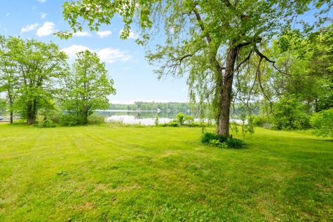 998 Lewiston Road West Gardiner ME 04345