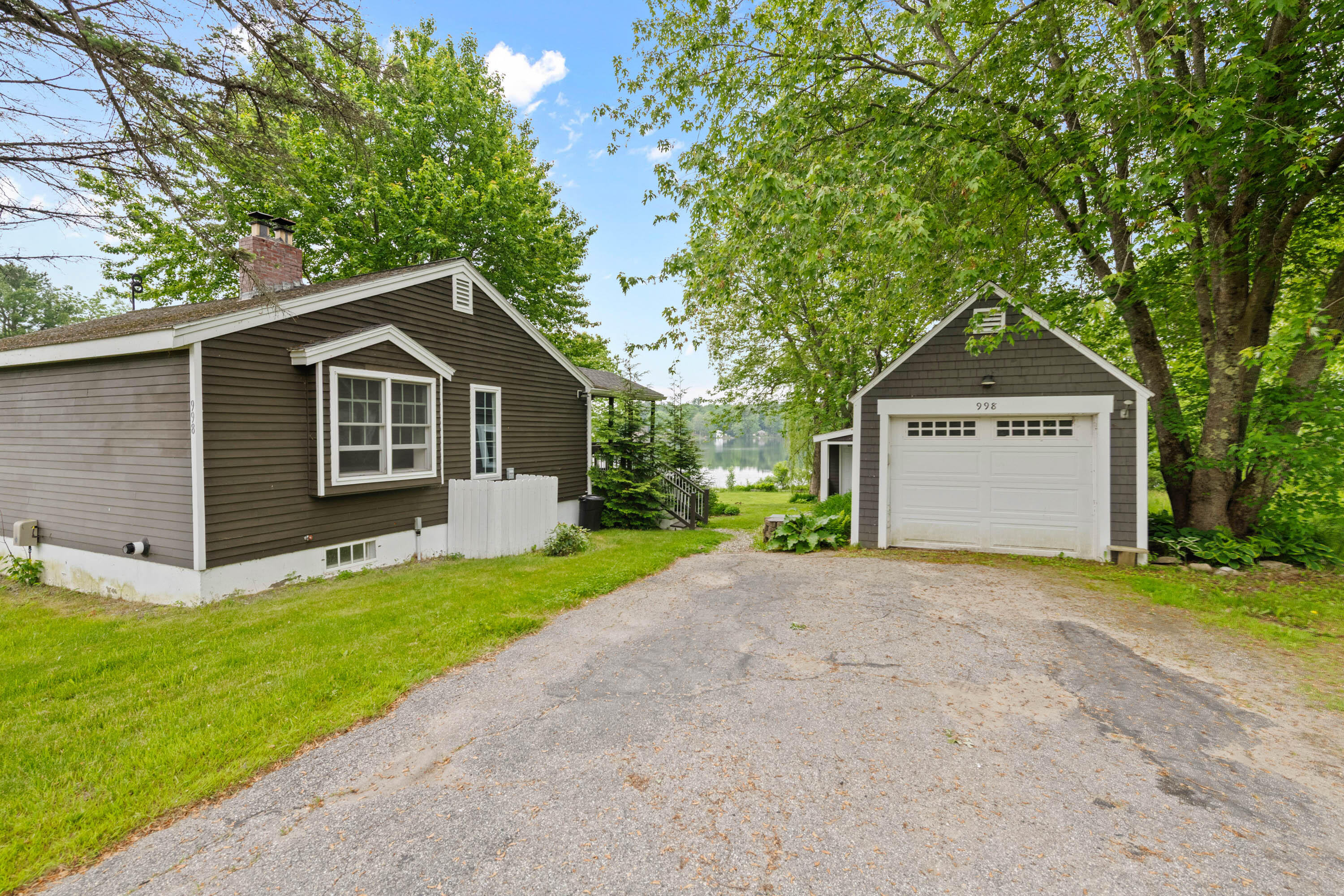 998 Lewiston Road West Gardiner ME 04345