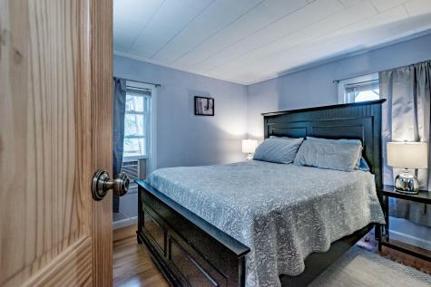 297 Shaker Road Gray ME 04039