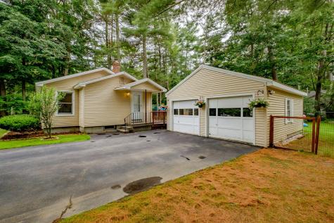 297 Shaker Road Gray ME 04039