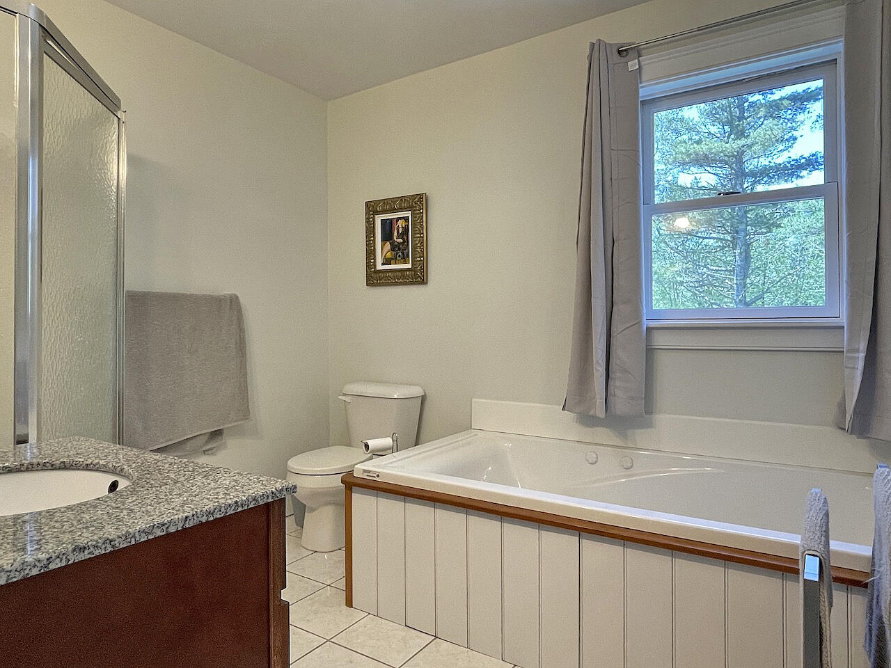 9 Tomcat Trail Edgecomb ME 04556