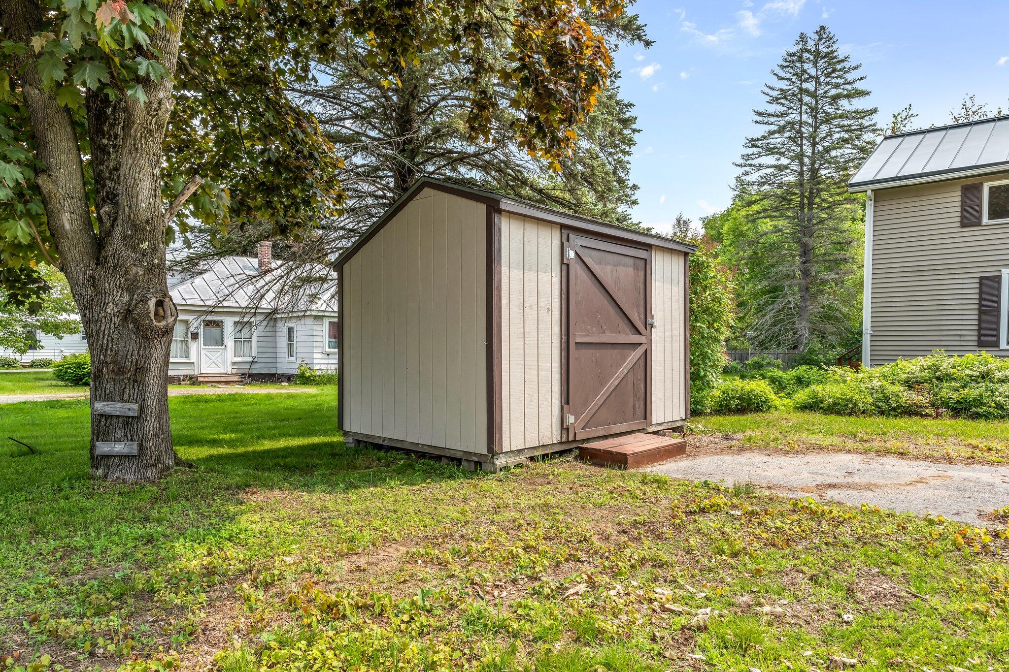 24 Locust Street Madison ME 04950