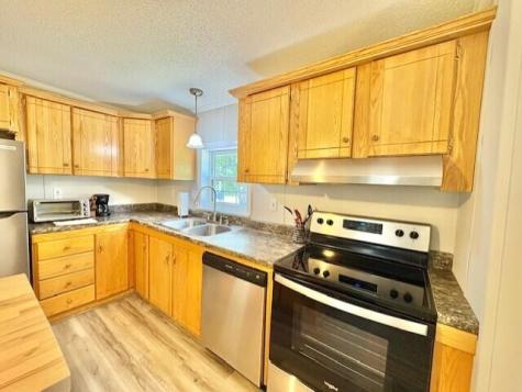 10 Pinecone Drive Alfred ME 04002