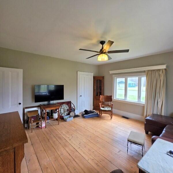 866 Main Street Lincoln ME 04457