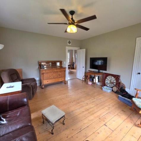 866 Main Street Lincoln ME 04457