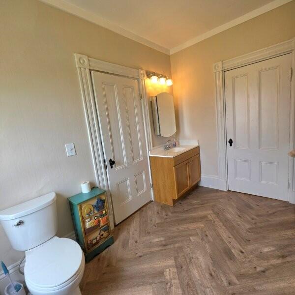 866 Main Street Lincoln ME 04457