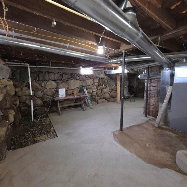 866 Main Street Lincoln ME 04457