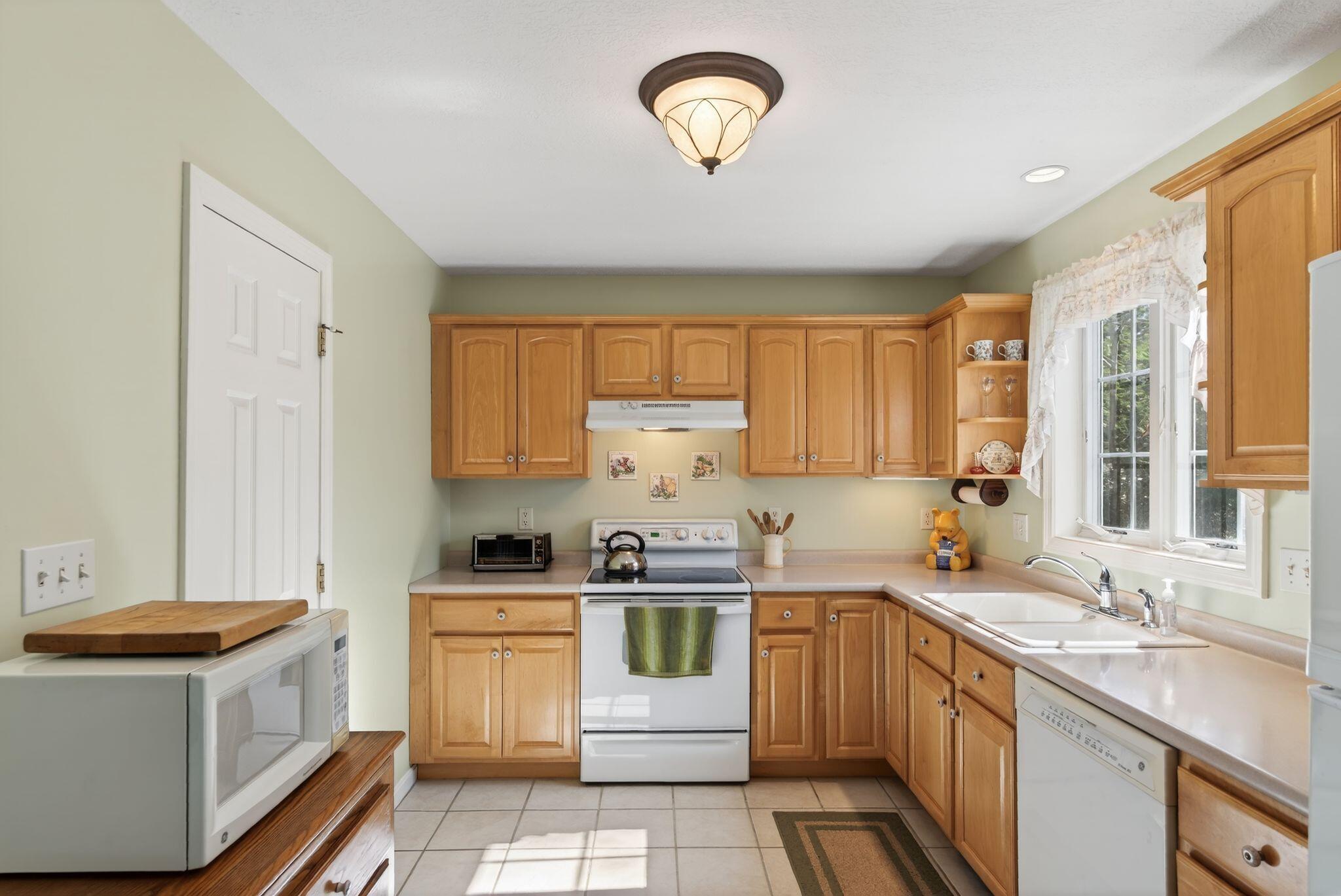 143 Quincy Drive Gorham ME 04038