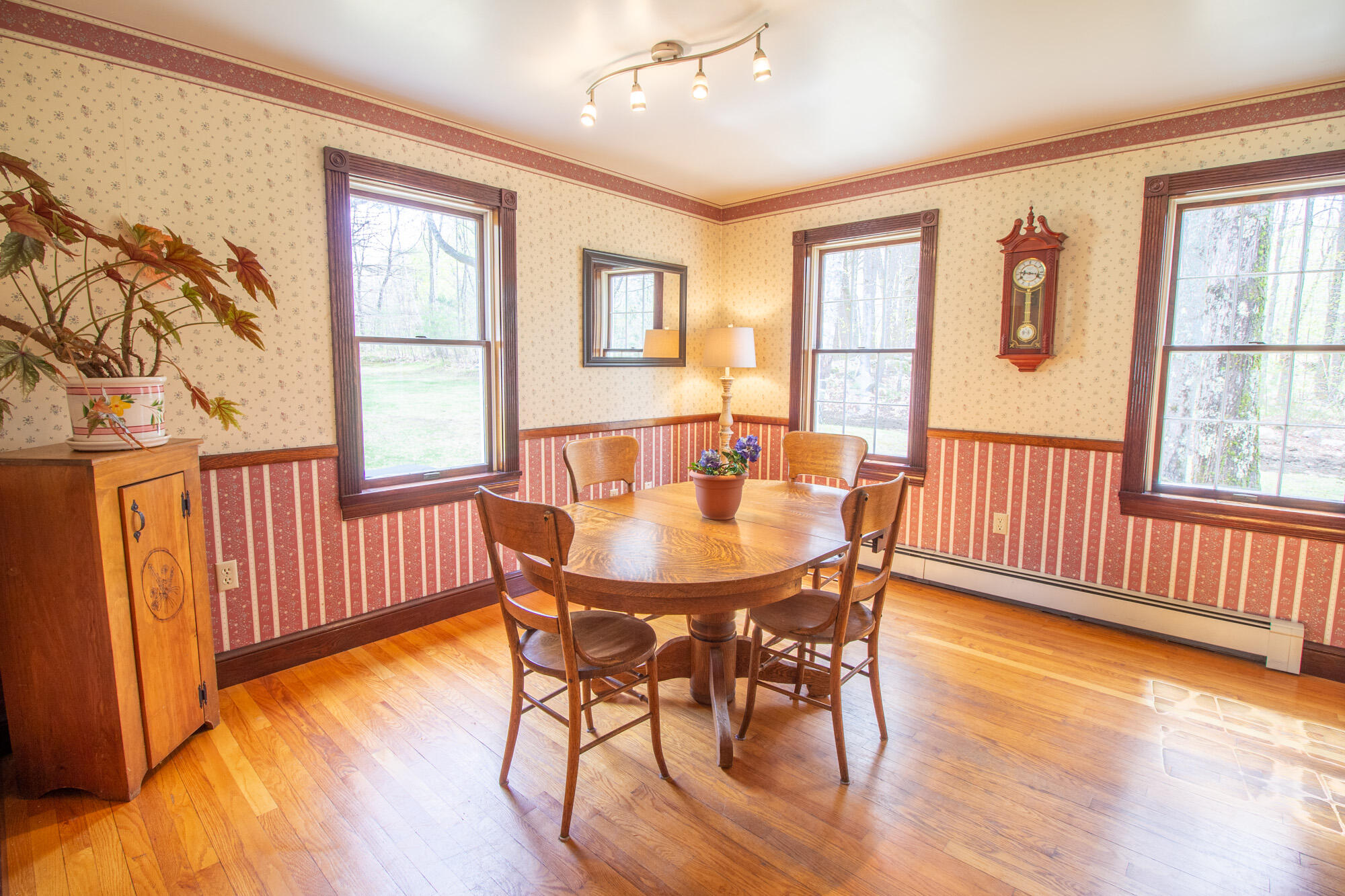 12 Fieldcrest Drive Raymond ME 04071