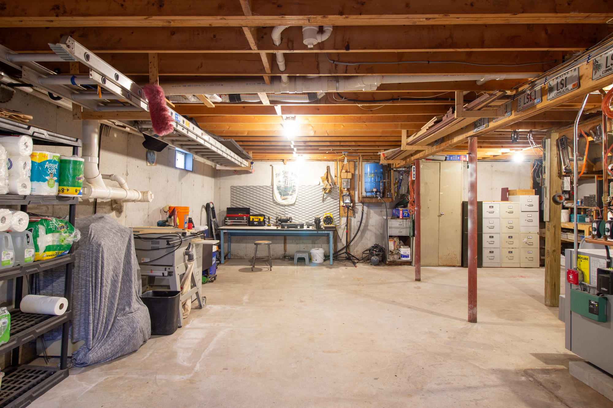 12 Fieldcrest Drive Raymond ME 04071