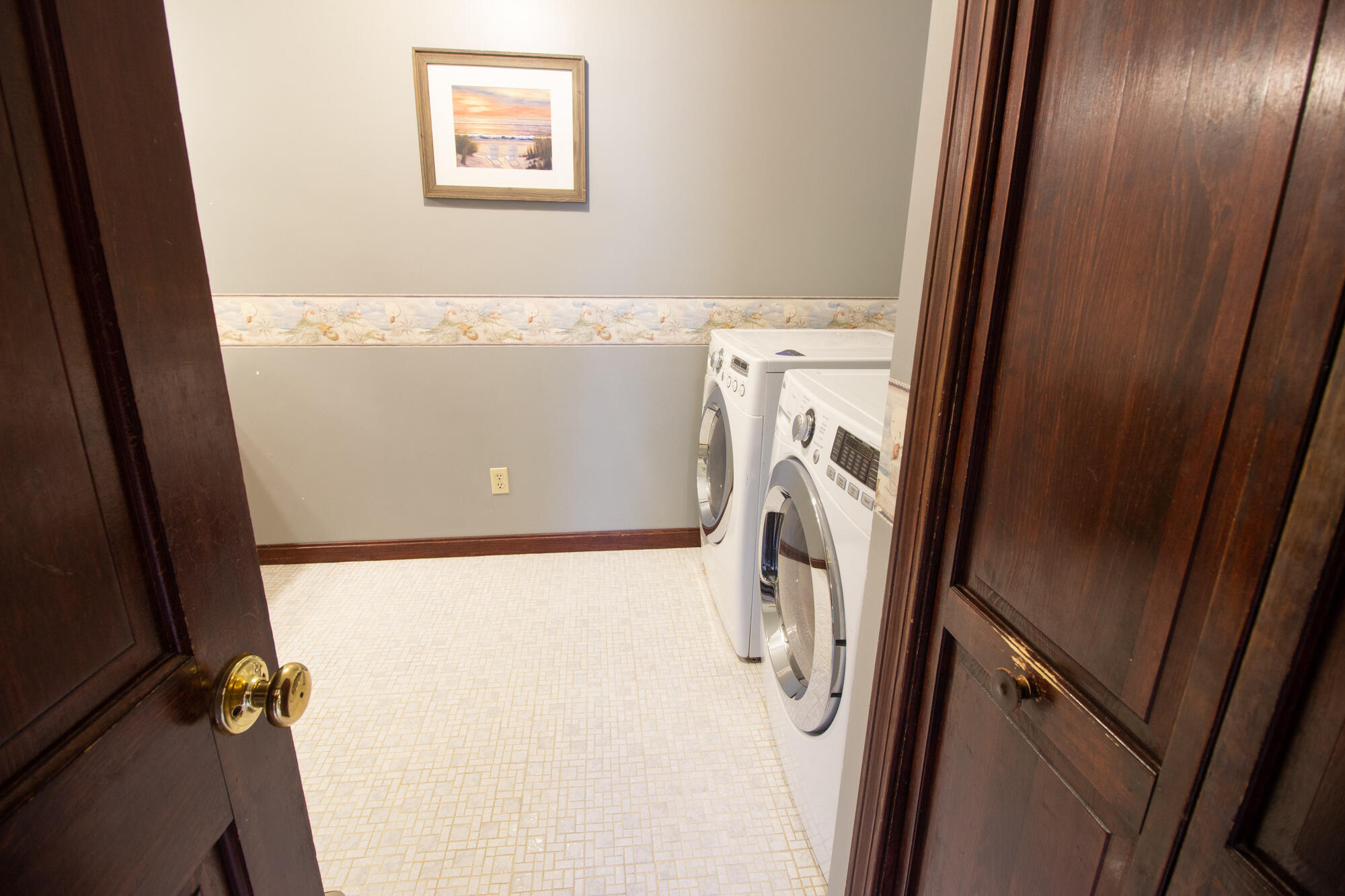 12 Fieldcrest Drive Raymond ME 04071
