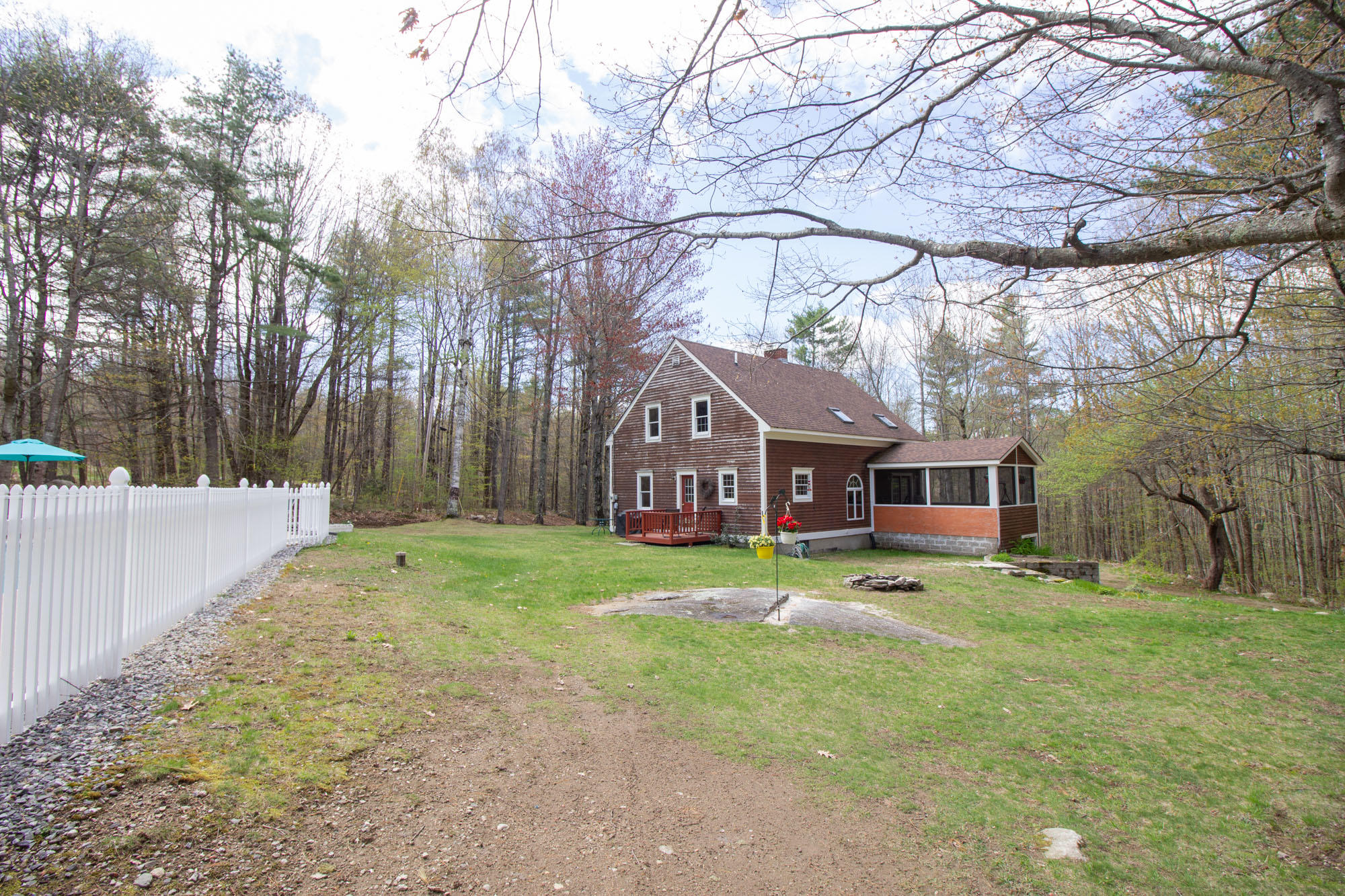 12 Fieldcrest Drive Raymond ME 04071
