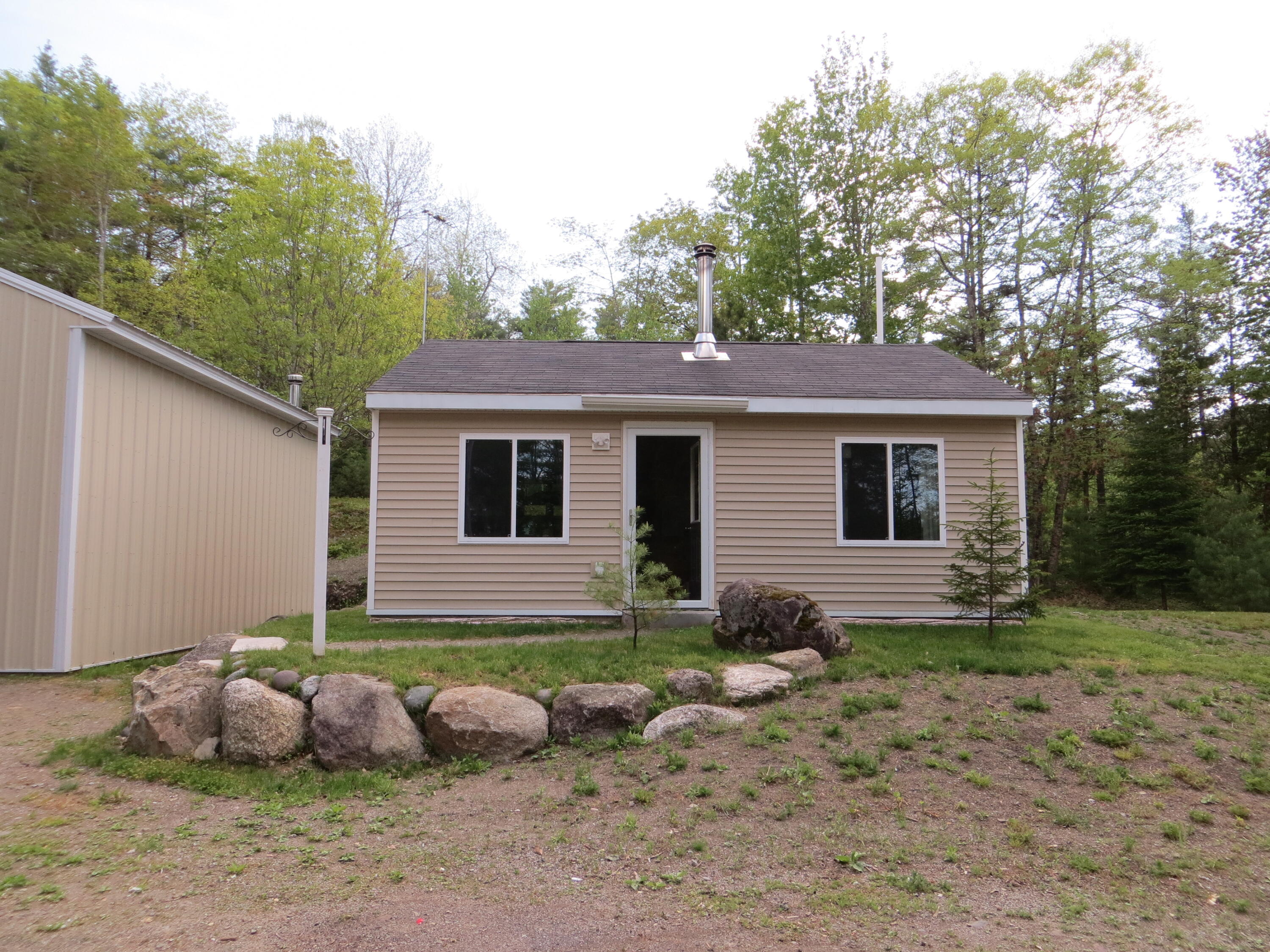 12 Tannery Loop Amherst ME 04605