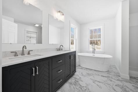 87 Yorktown Road Albion ME 04910